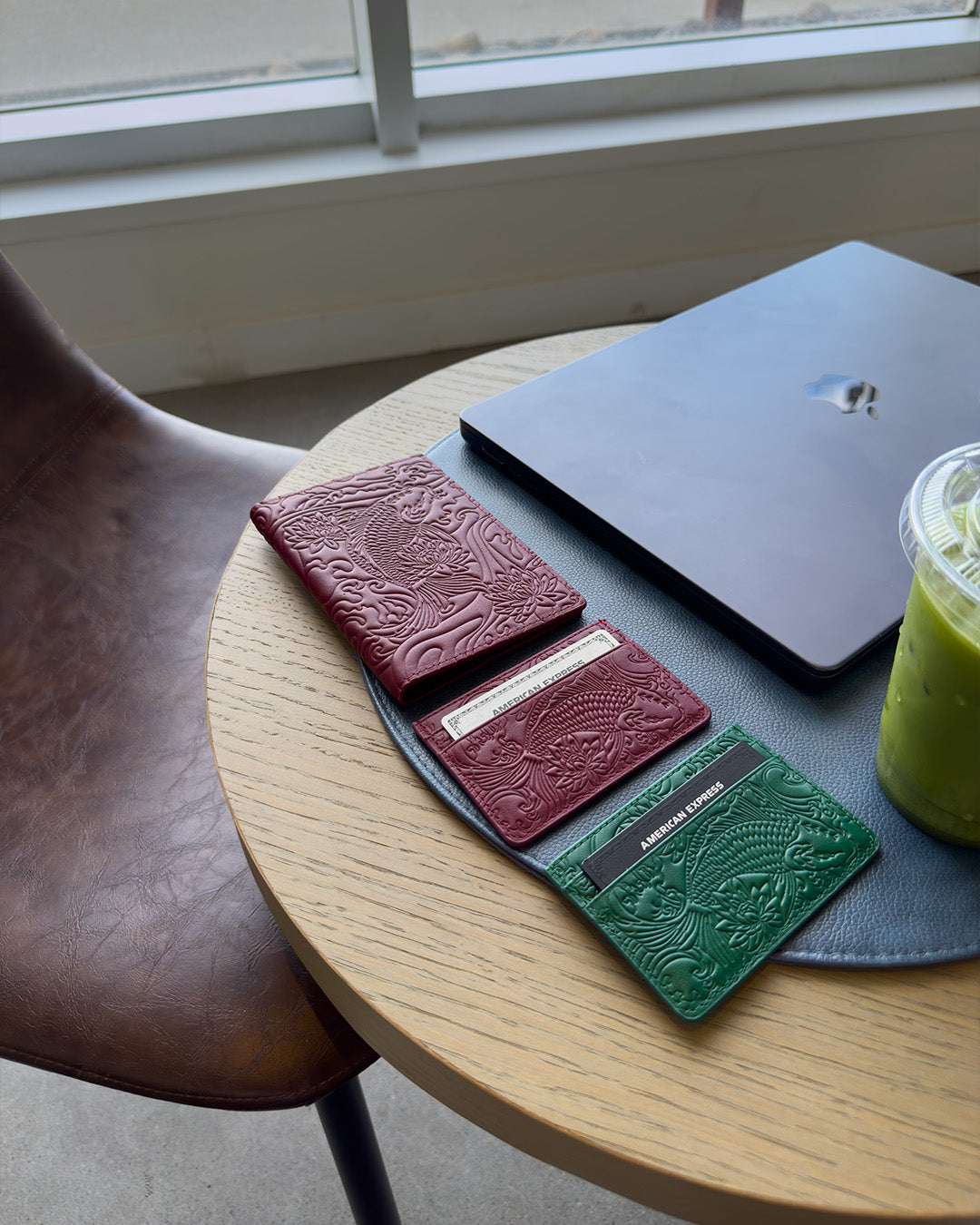 IZAKURA Card Holder cherry